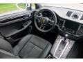 White - Macan  Photo No. 12