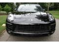 Black - Macan  Photo No. 2