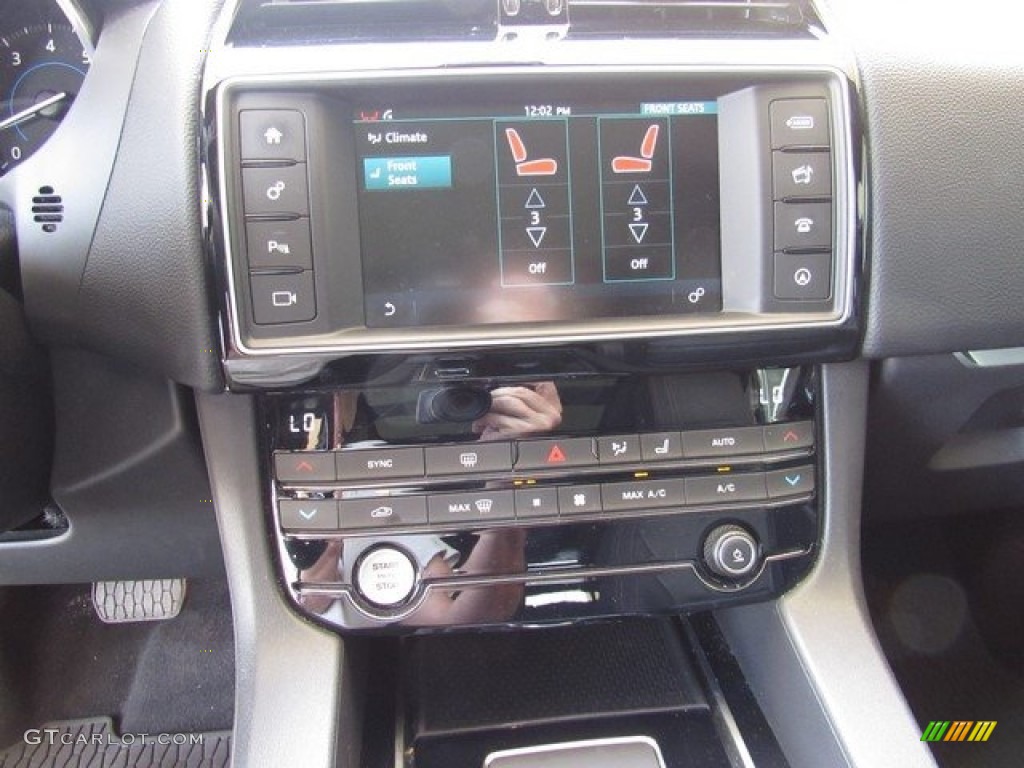 2017 F-PACE 35t AWD Prestige - Ammonite Grey / Jet photo #38