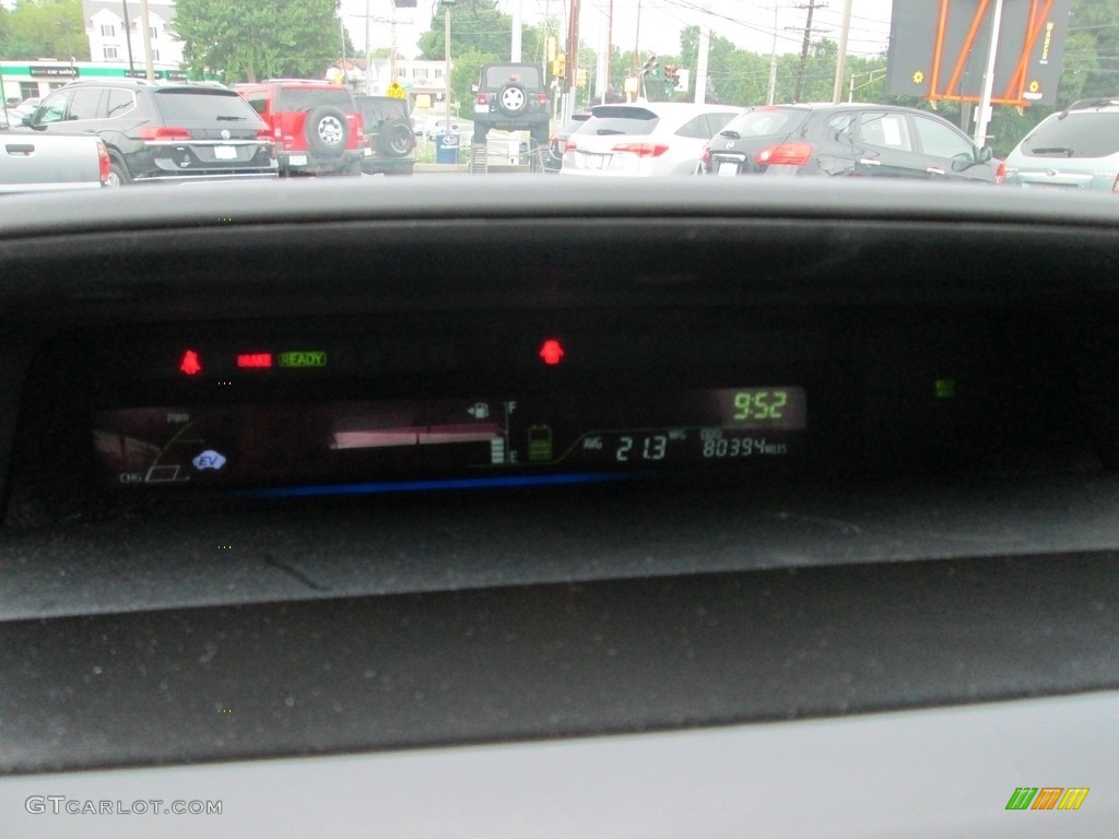 2012 Prius v Five Hybrid - Classic Silver Metallic / Misty Gray photo #26