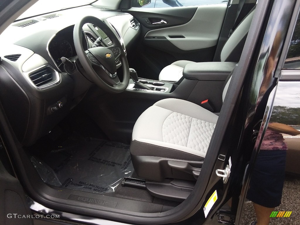 Medium Ash Gray Interior 2019 Chevrolet Equinox LS Photo #128482677