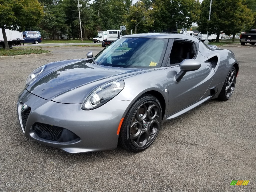 2017 Alfa Romeo 4C Coupe Exterior Photos