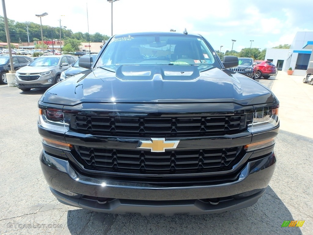 2018 Silverado 1500 Custom Crew Cab 4x4 - Black / Dark Ash/Jet Black photo #8