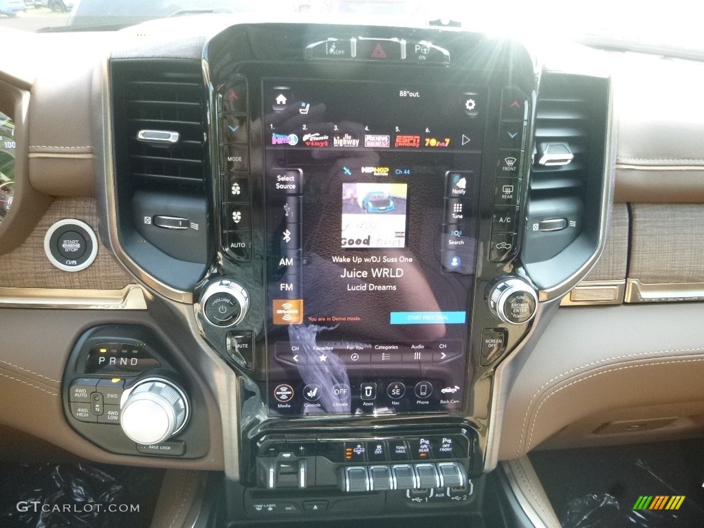 2019 1500 Long Horn Crew Cab 4x4 - Rugged Brown Pearl / Mountain Brown/Light Frost Beige photo #18