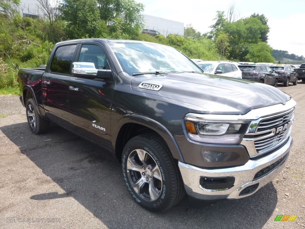 2019 1500 Laramie Crew Cab 4x4 - Granite Crystal Metallic / Black photo #7