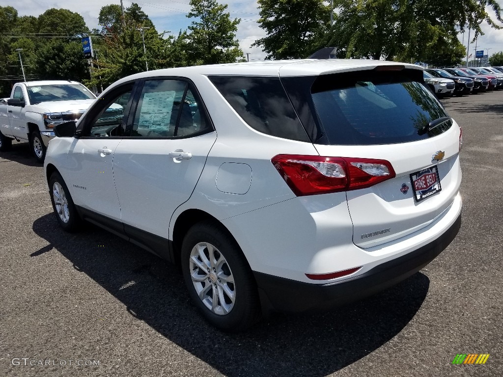 2019 Equinox LS - Summit White / Medium Ash Gray photo #4
