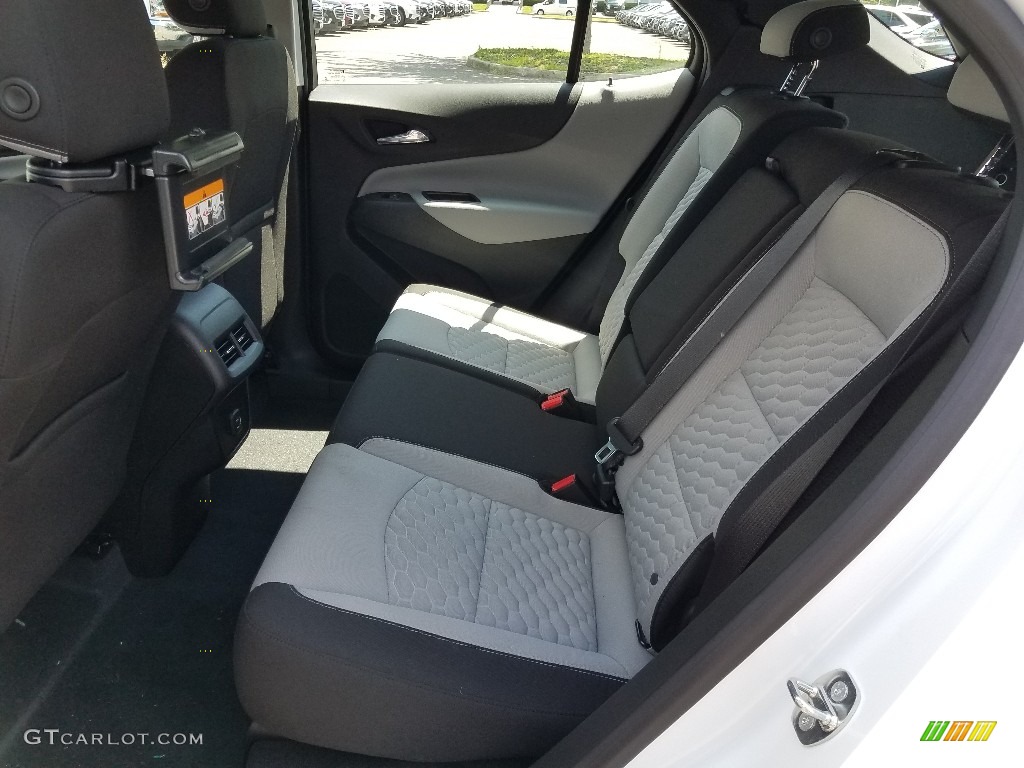 2019 Equinox LS - Summit White / Medium Ash Gray photo #6