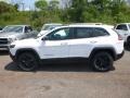 2019 Bright White Jeep Cherokee Trailhawk 4x4  photo #2