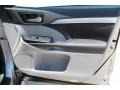 2018 Celestial Silver Metallic Toyota Highlander XLE  photo #32