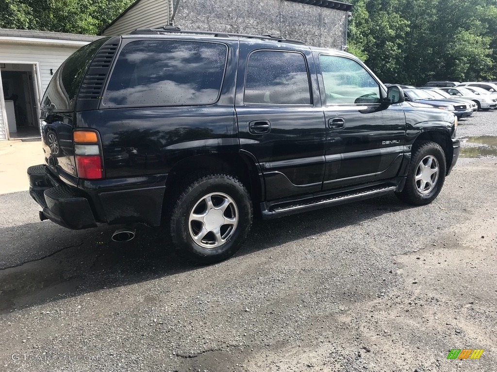 2004 Yukon Denali AWD - Polo Green Metallic / Sandstone photo #8