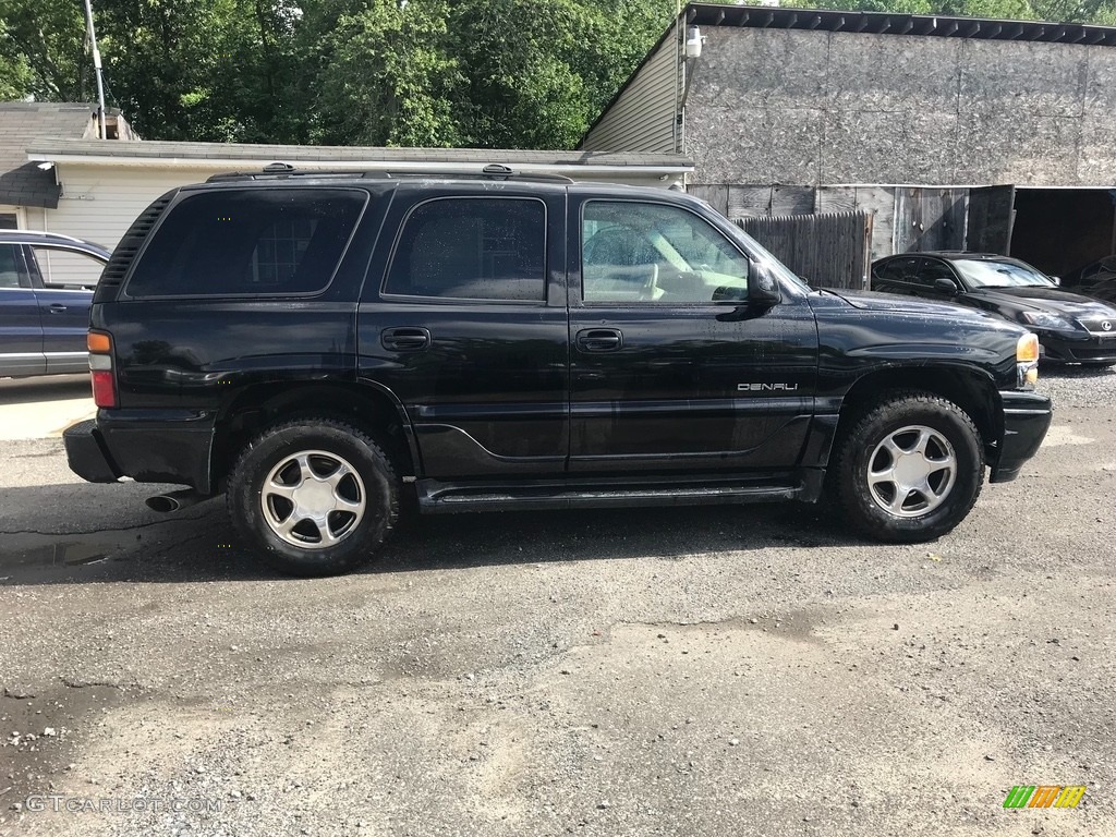 2004 Yukon Denali AWD - Polo Green Metallic / Sandstone photo #9