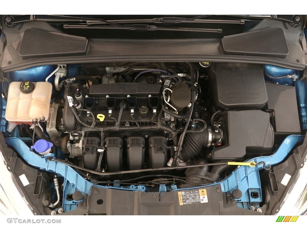 2015 Focus SE Hatchback - Blue Candy Metallic / Charcoal Black photo #17