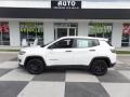 White 2018 Jeep Compass Sport