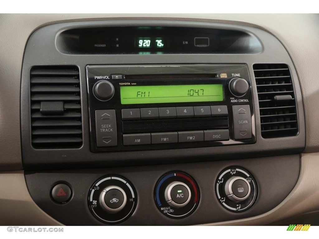 2006 Camry LE - Desert Sand Mica / Taupe photo #11