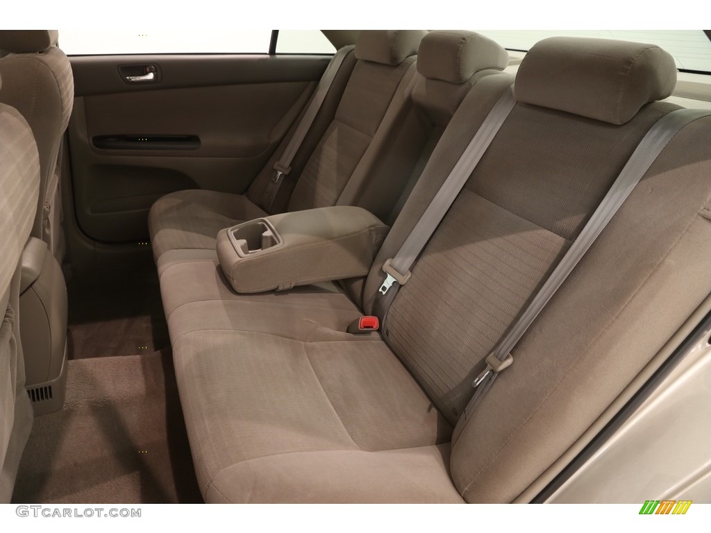 2006 Camry LE - Desert Sand Mica / Taupe photo #18