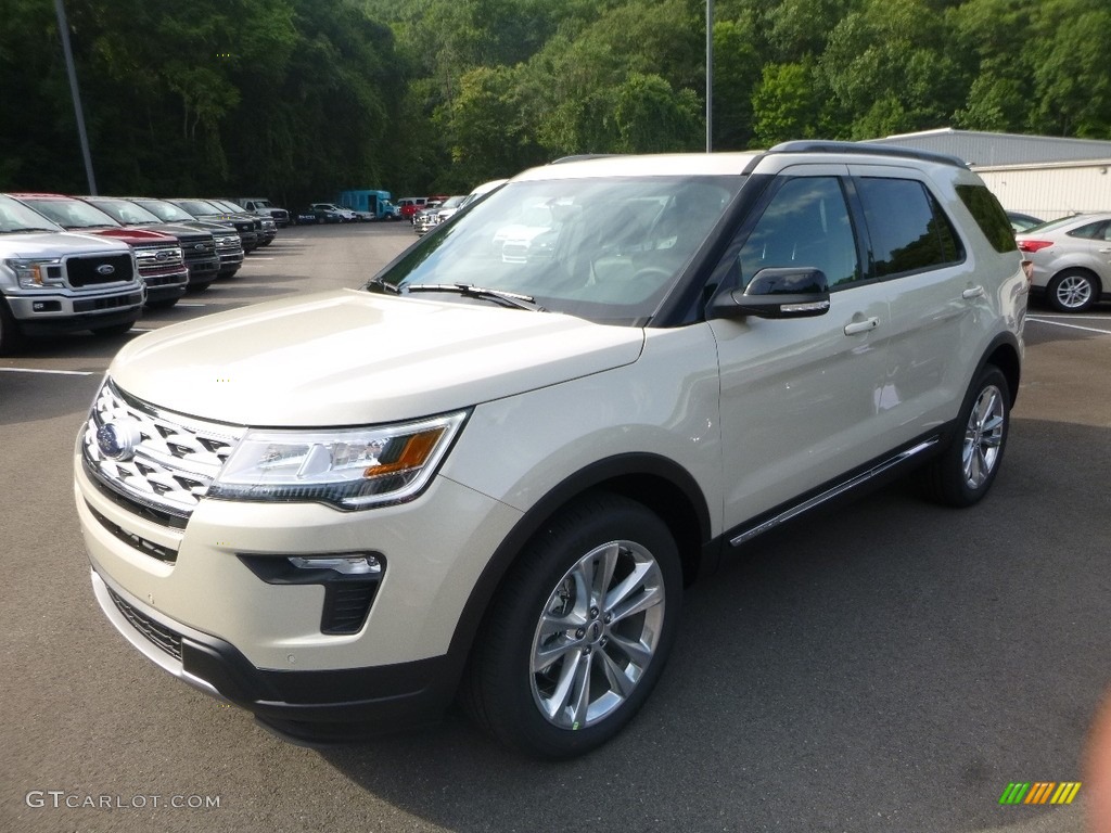 2018 Explorer XLT 4WD - Platinum Dune / Ebony Black photo #5