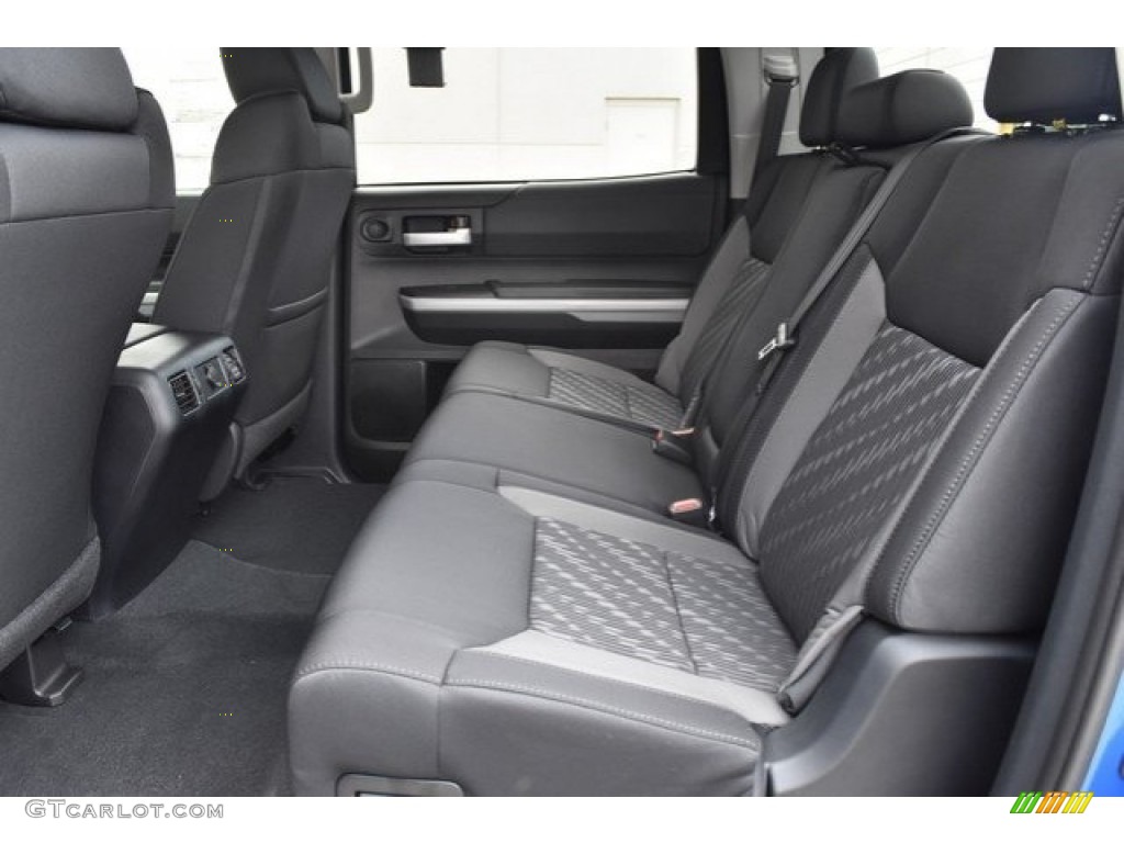 2018 Tundra SR5 CrewMax 4x4 - Blazing Blue Pearl / Black photo #14