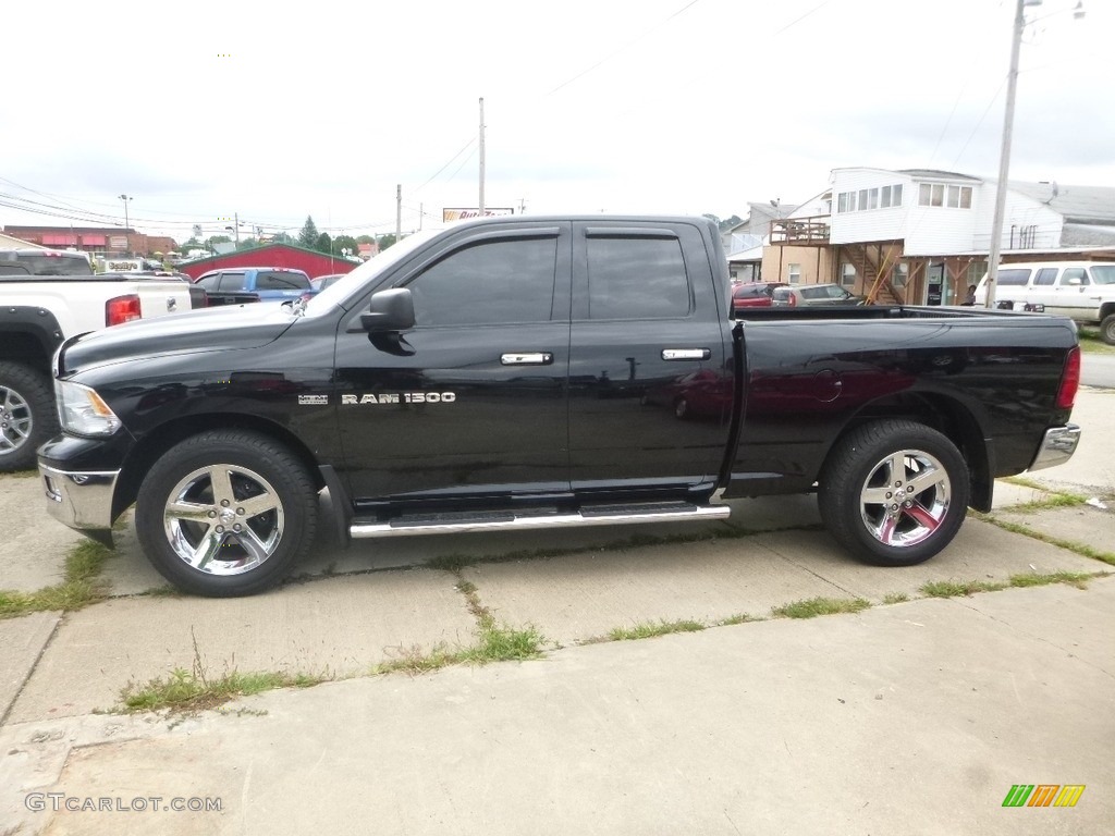 2012 Ram 1500 SLT Quad Cab 4x4 - Black / Dark Slate Gray/Medium Graystone photo #2