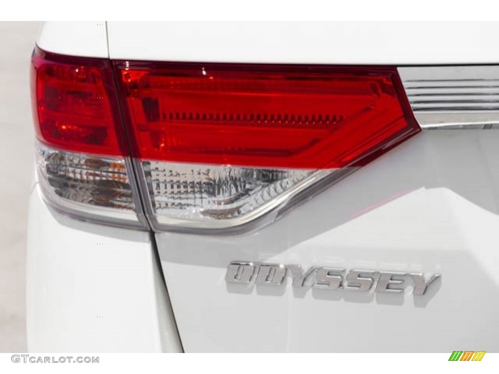 2015 Odyssey EX-L - White Diamond Pearl / Gray photo #11