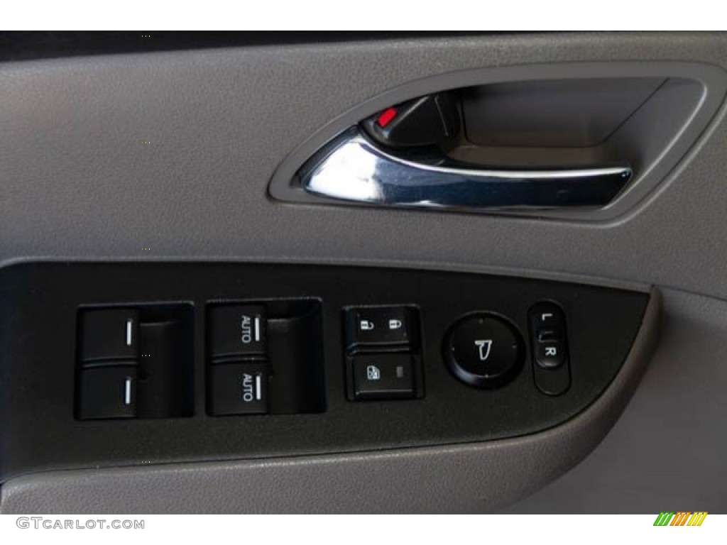 2015 Odyssey EX-L - White Diamond Pearl / Gray photo #33
