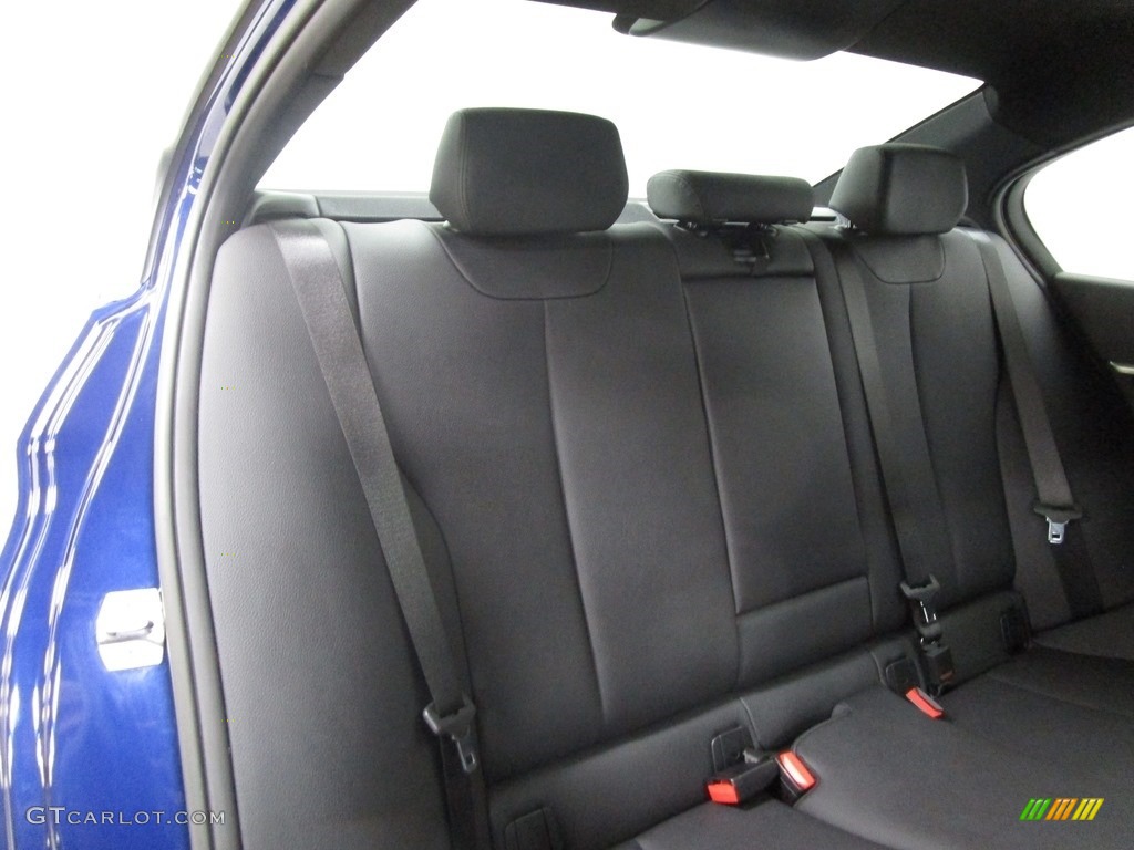 2018 3 Series 330i xDrive Sedan - Mediterranean Blue Metallic / Black photo #19