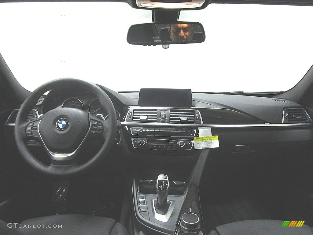 2018 3 Series 330i xDrive Sedan - Mediterranean Blue Metallic / Black photo #24