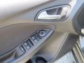 Magnetic - Focus SE Sedan Photo No. 10
