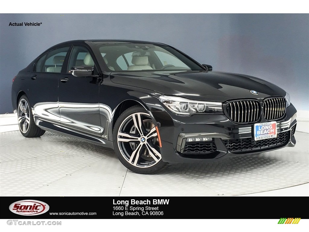 2019 7 Series 740i Sedan - Black Sapphire Metallic / Ivory White photo #1