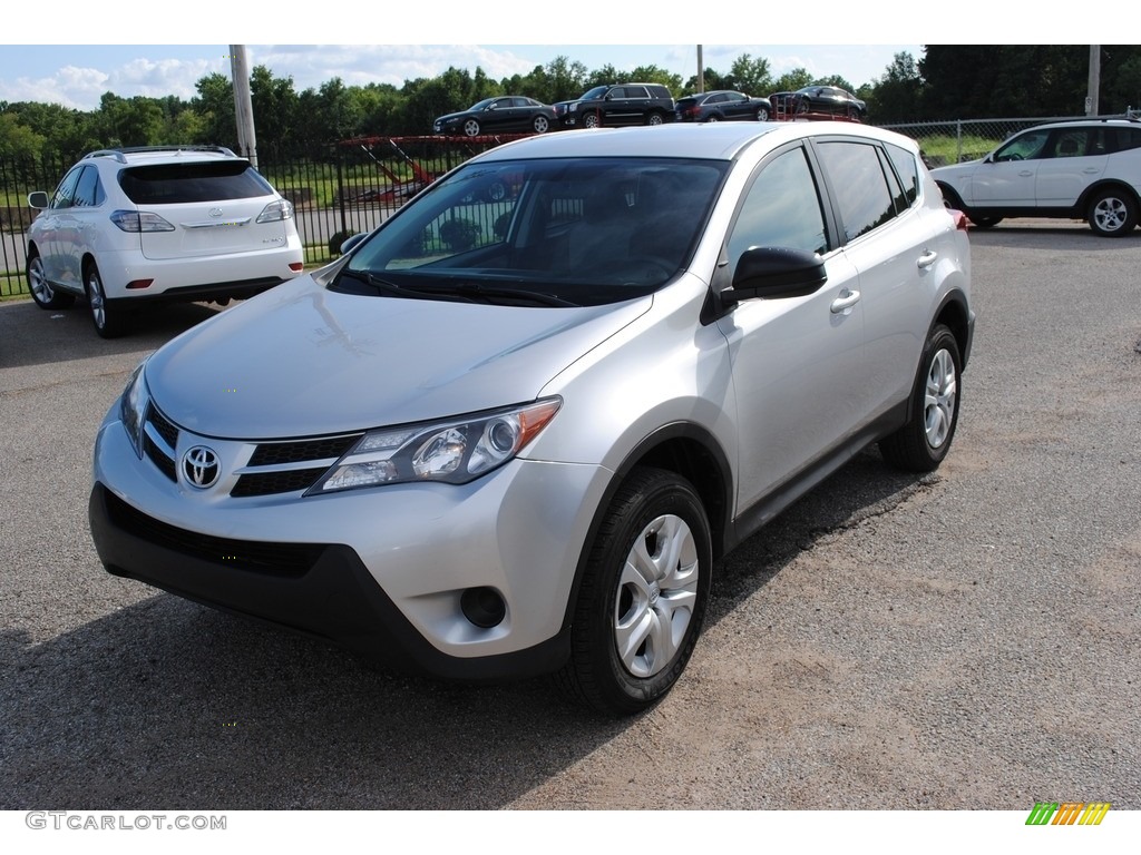 2014 RAV4 LE - Classic Silver Metallic / Ash photo #1