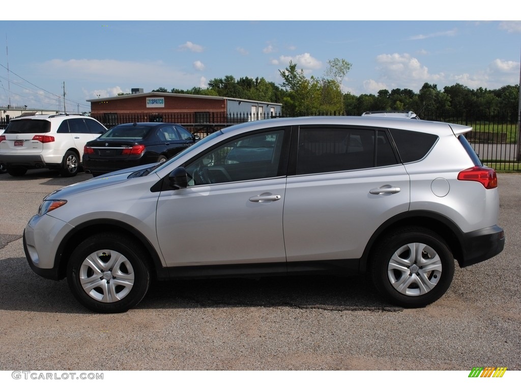 2014 RAV4 LE - Classic Silver Metallic / Ash photo #2