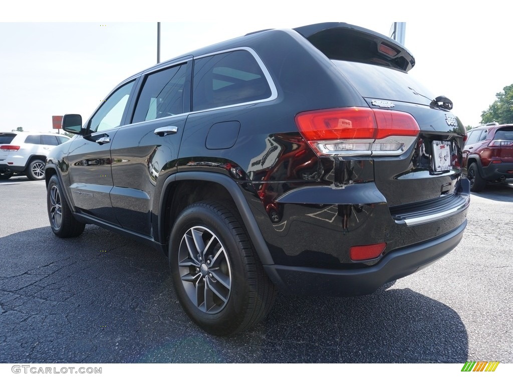 2017 Grand Cherokee Limited - Diamond Black Crystal Pearl / Black/Light Frost Beige photo #11