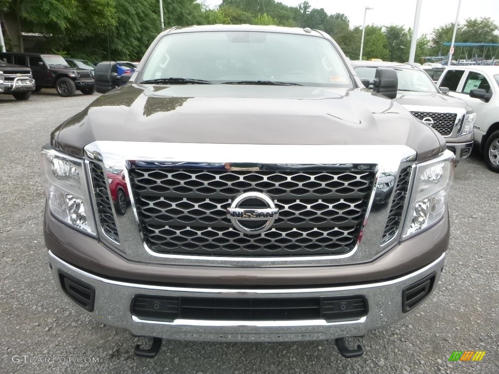 2018 TITAN XD SV King Cab 4x4 - Java Metallic / Black photo #8