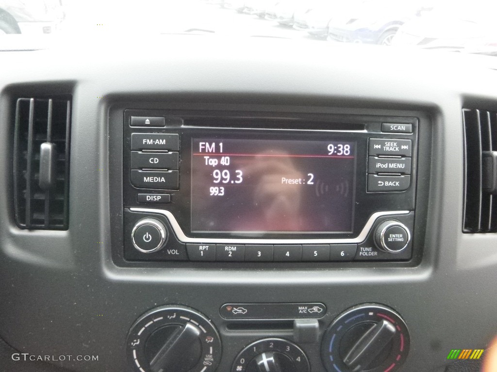2018 Nissan NV200 S Controls Photo #128531705