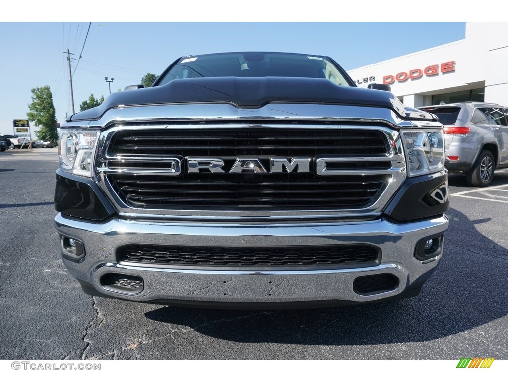 2019 1500 Big Horn Crew Cab - Diamond Black Crystal Pearl / Black/Diesel Gray photo #2