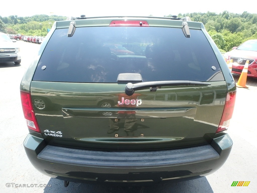 2006 Grand Cherokee Laredo 4x4 - Jeep Green Metallic / Medium Slate Gray photo #6