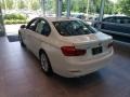 2018 Alpine White BMW 3 Series 320i xDrive Sedan  photo #2