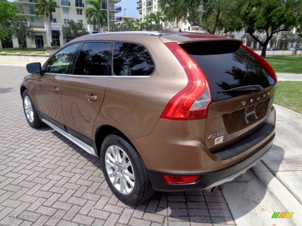 2010 XC60 T6 AWD - Terra Bronze Metallic / Sandstone/Espresso photo #5