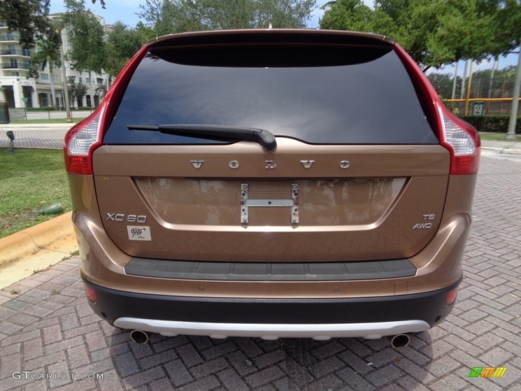 2010 XC60 T6 AWD - Terra Bronze Metallic / Sandstone/Espresso photo #8
