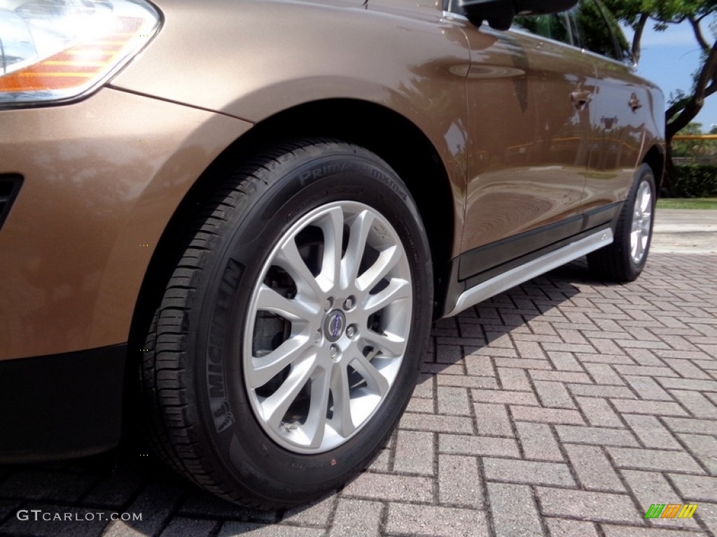 2010 XC60 T6 AWD - Terra Bronze Metallic / Sandstone/Espresso photo #44