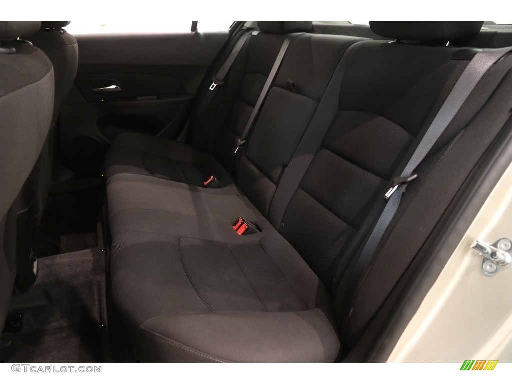2016 Cruze Limited LT - Champagne Silver Metallic / Jet Black photo #12