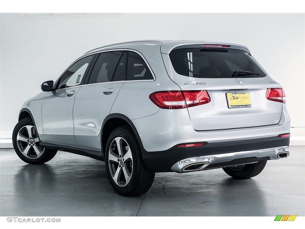 2018 GLC 300 4Matic - Iridium Silver Metallic / Black photo #3