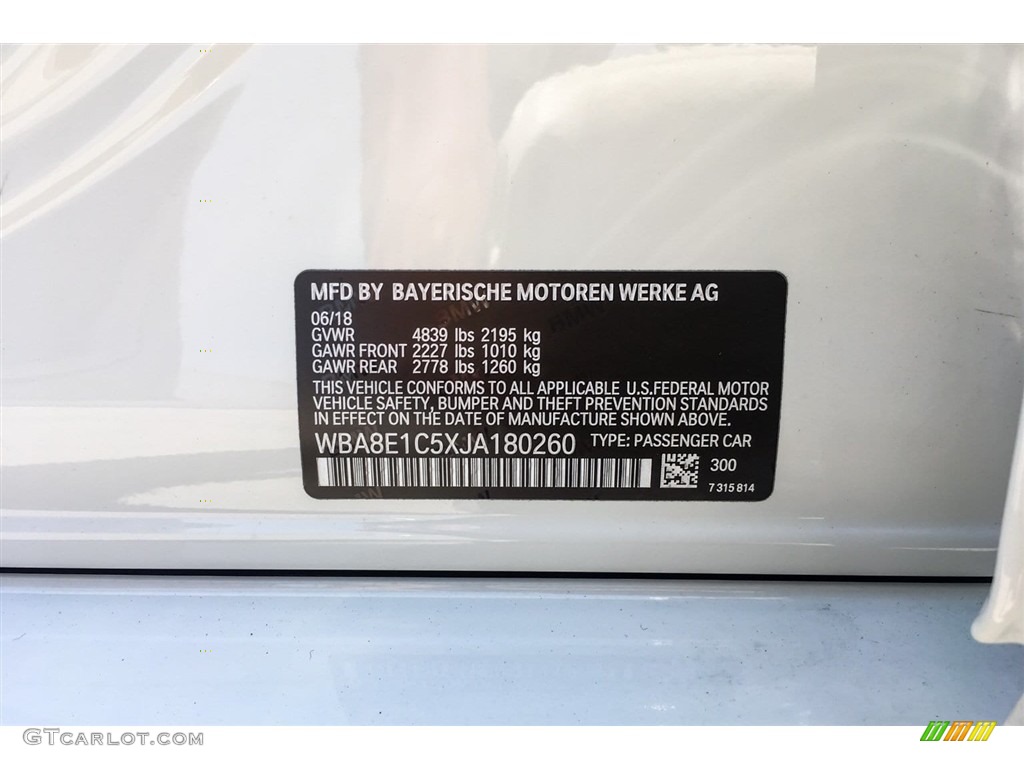 2018 3 Series 330e iPerformance Sedan - Alpine White / Black photo #10