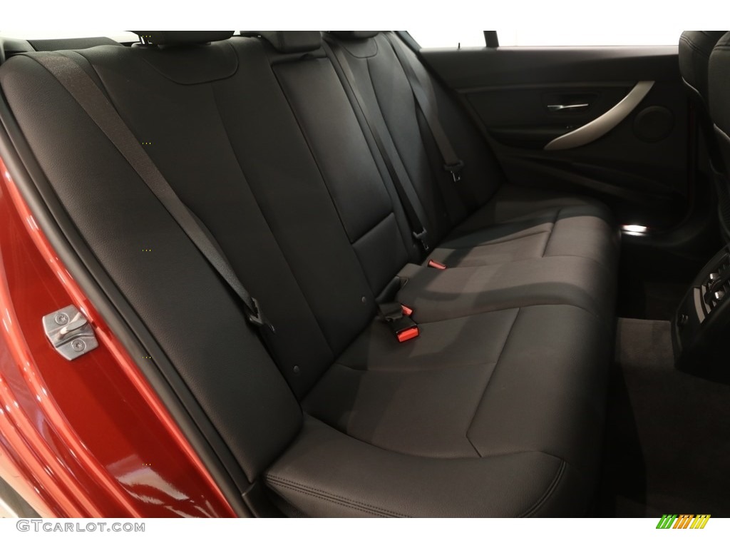 2018 3 Series 320i xDrive Sedan - Sunset Orange Metallic / Black photo #20