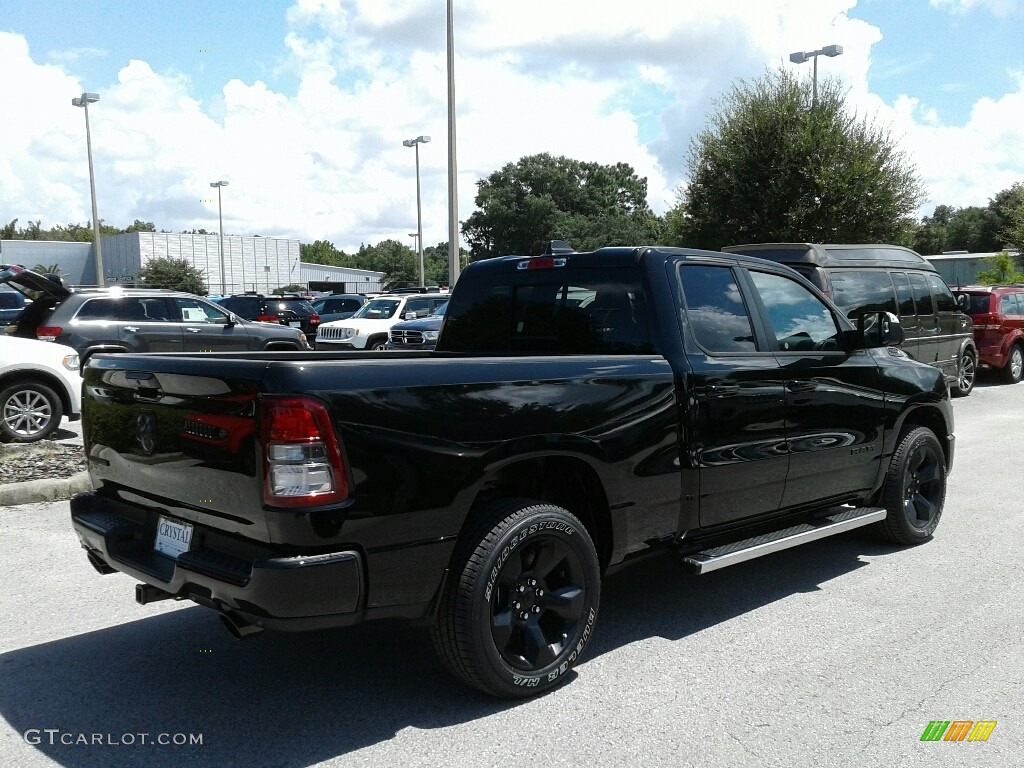 2019 1500 Big Horn Quad Cab - Diamond Black Crystal Pearl / Black/Diesel Gray photo #5