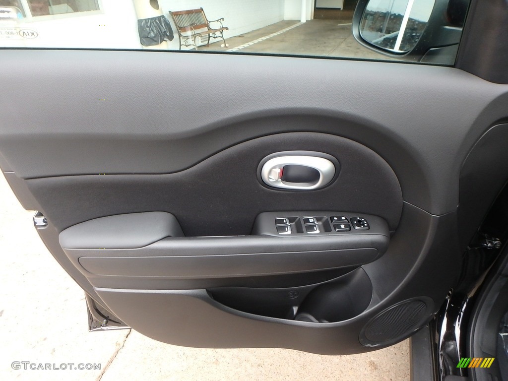 2019 Kia Soul Standard Soul Model Black Door Panel Photo #128565161