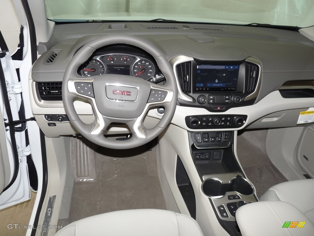 2019 GMC Terrain Denali AWD Light Platinum/­Taupe Dashboard Photo #128567696
