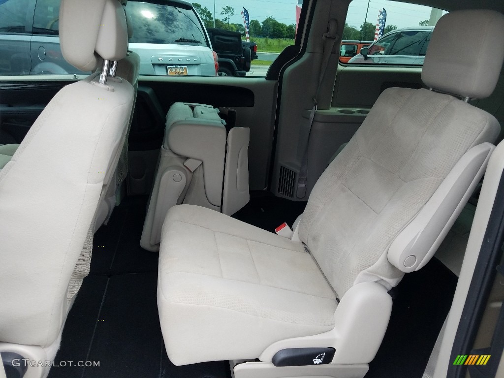 2012 Grand Caravan SE - Cashmere Pearl / Black/Light Graystone photo #10