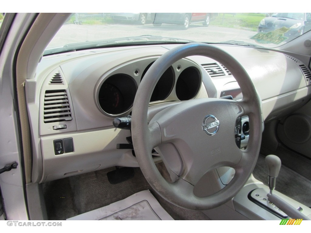 2003 Altima 2.5 S - Sheer Silver Metallic / Frost photo #10