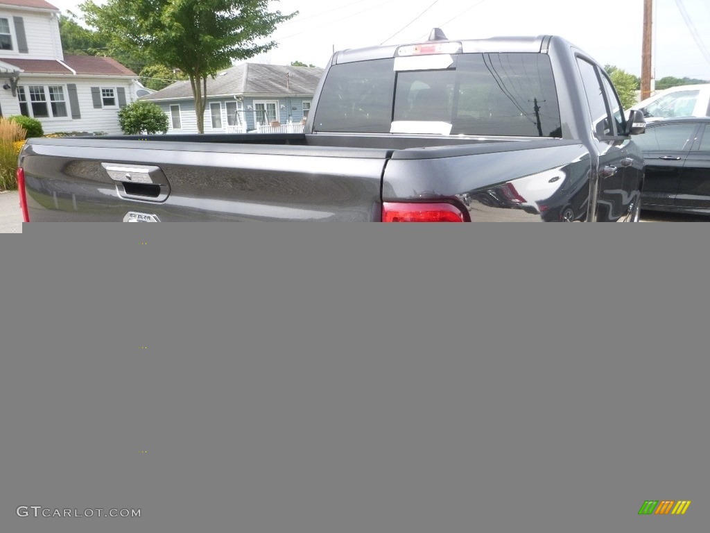 2019 1500 Big Horn Crew Cab 4x4 - Granite Crystal Metallic / Black photo #5