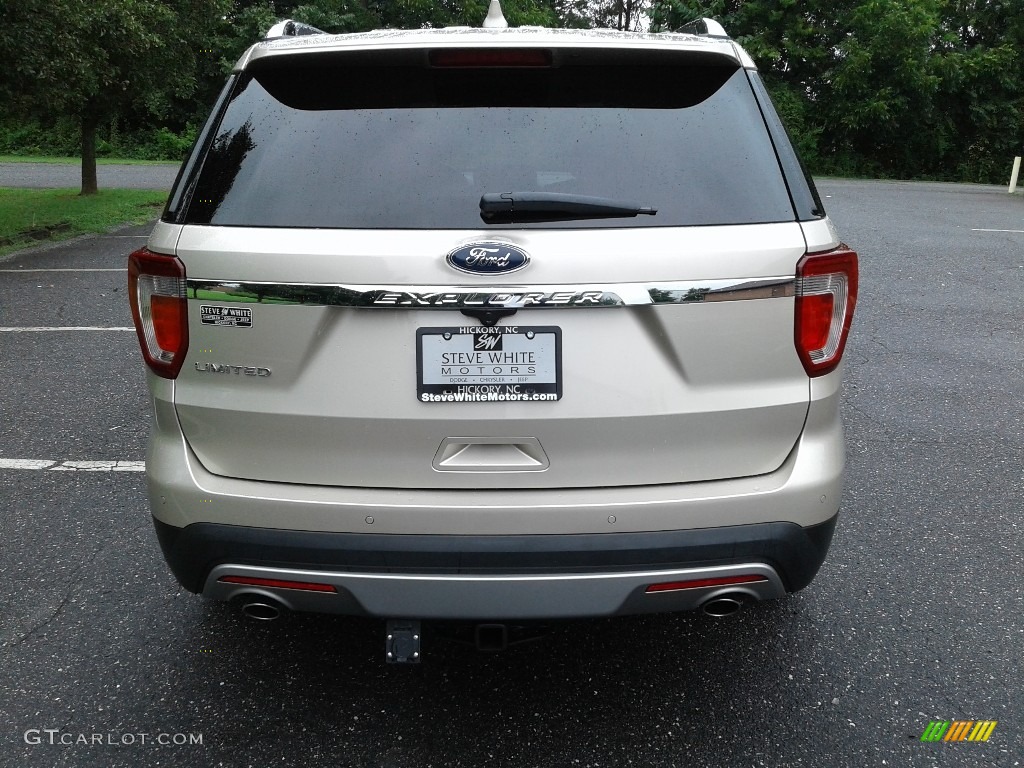2017 Explorer Limited - White Gold / Medium Light Camel photo #7
